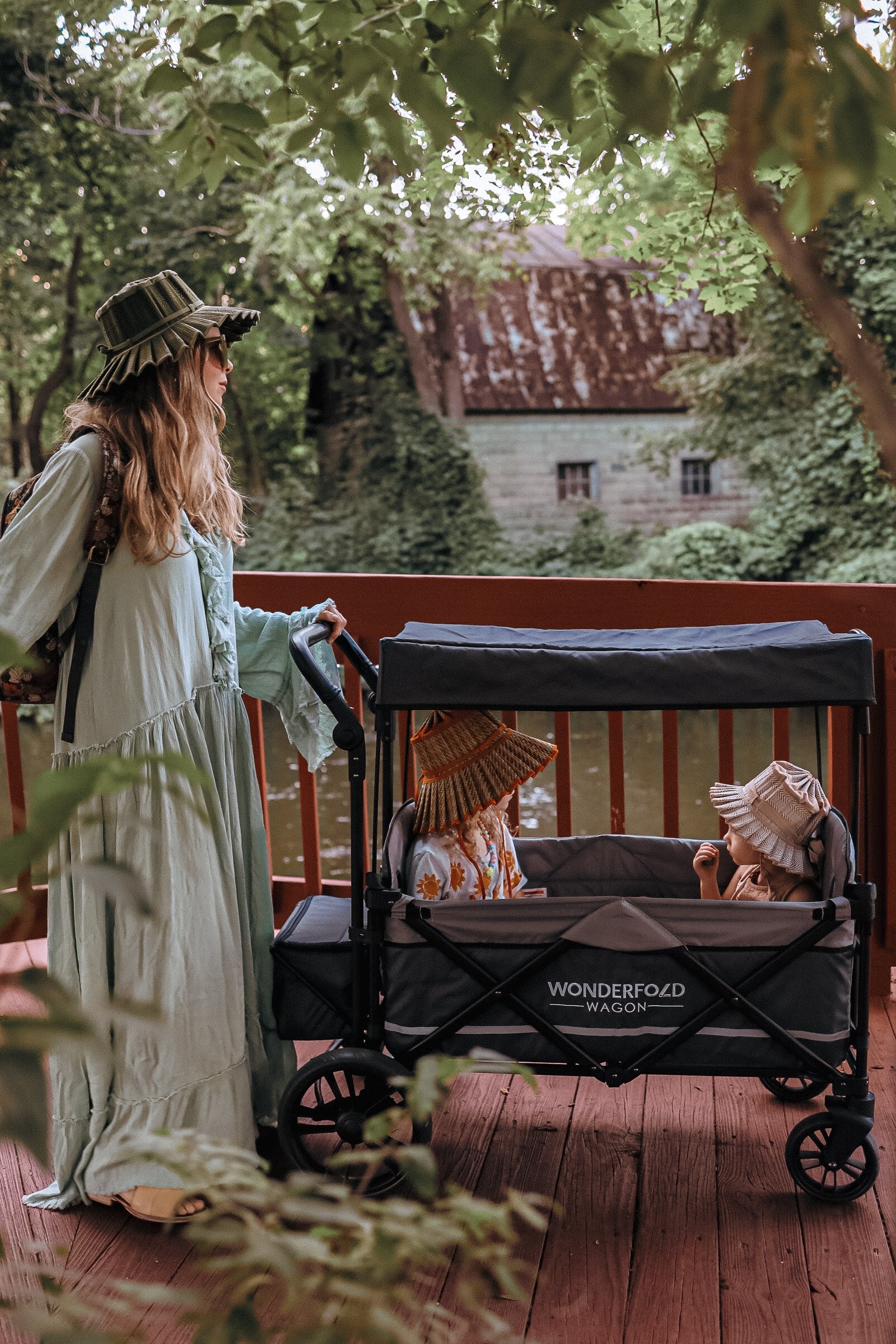 X4 Push + Pull Stroller Wagon (4 Seater) - Image 11